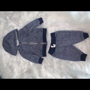 Baby sweatsuit